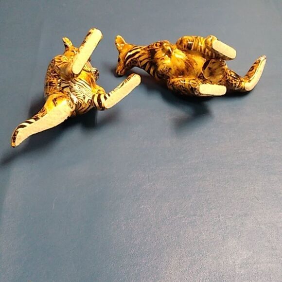 Vintage LaVie Jungle Safari Hand painted Hidden Safari Animals Kangaroo pair - Picture 4 of 11